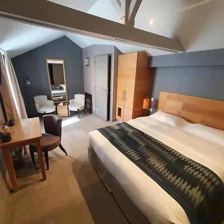 Les Bains Отель Ульгат