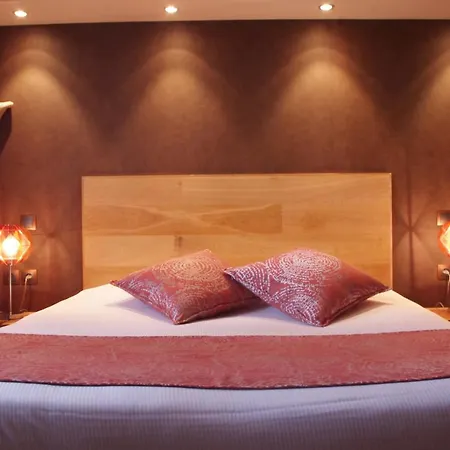 Hotel Les Bains 3*